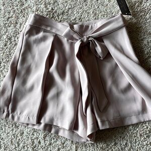 Elegant Women's Tie-Front Shorts